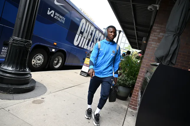 Moises Caicedo tries to defend Chelsea's poor pre-season performances