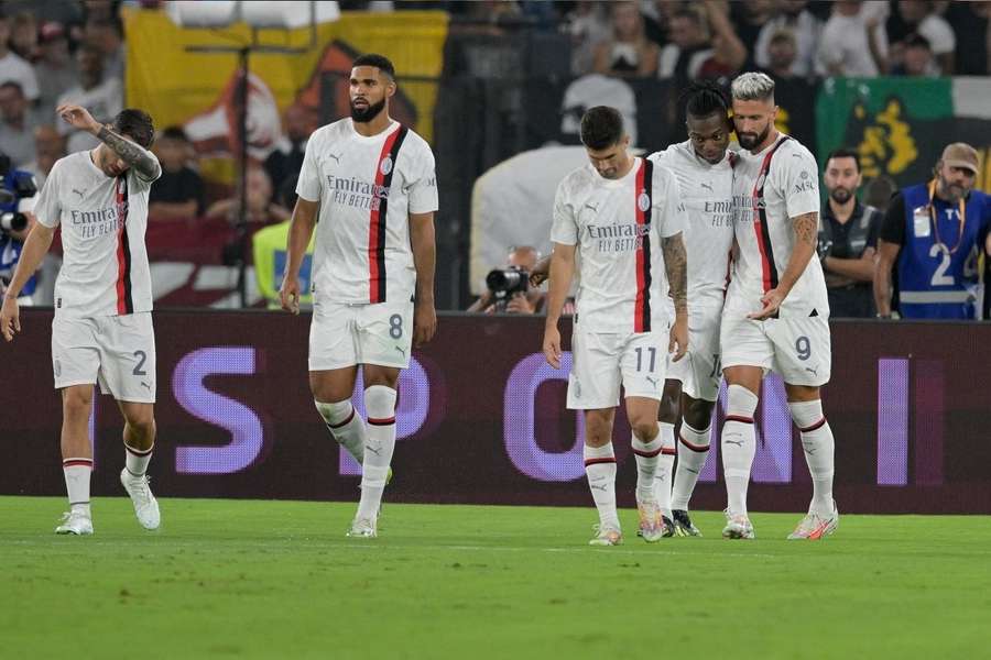 AC Milan coach Fonseca hints at possible new signings in the near future