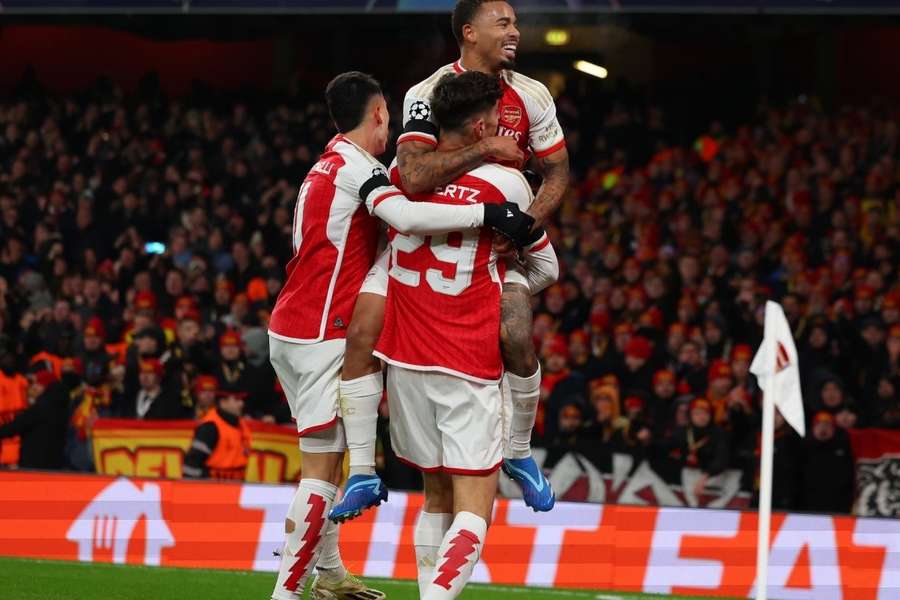 Arsenal's Young Talent Patino Set for Move to Deportivo La Coruna