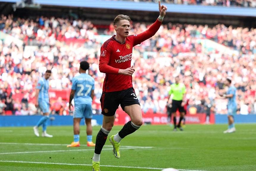 Scott McTominay makes historic move to Napoli after remarkable 22-year stint at Manchester United