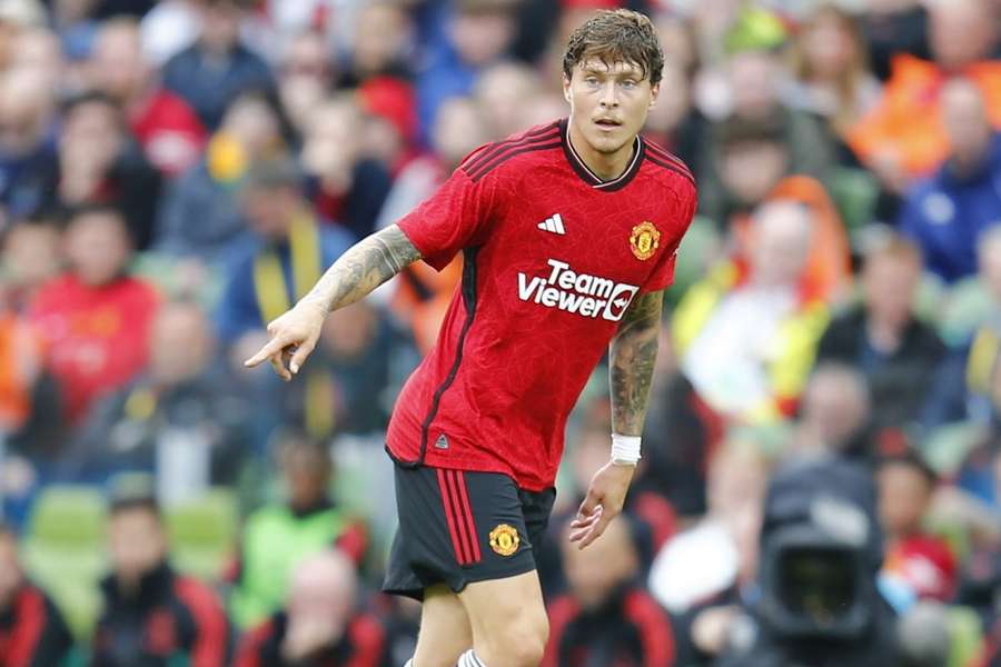 AC Milan chief Ibrahimovic eyes move for Manchester United defender Lindelof