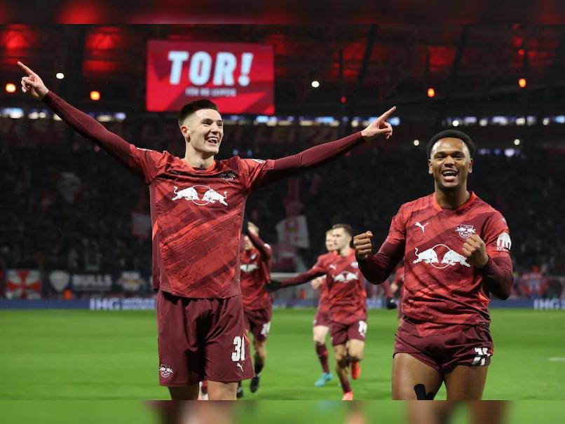 Lois Openda and Benjamin Sesko Lead Leipzig to Victory Over Frankfurt Ahead of Bayern Showdown