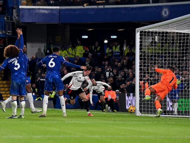 Chelsea Left Bewildered as Fulham Upset Sends Title Hopes Tumbling