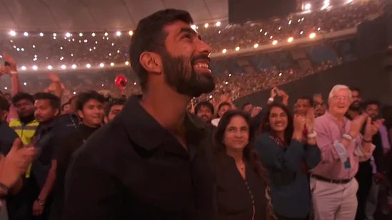 'We don't enjoy watching you destroy England': Chris Martin serenades Jasprit Bumrah at Coldplay concert